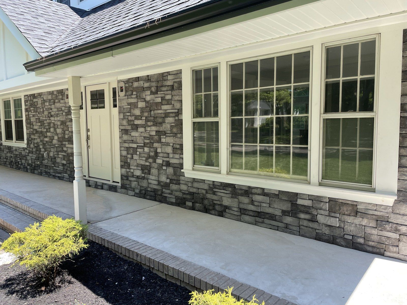 Siding project in Colts Neck, NJ